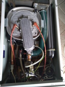 Kondenzační kotel Therm 28 KDZ - 3