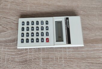 KALKULAČKA SHARP ELSI MATE EL-220 PRO SBĚRATELE - 3