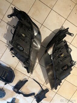 Přední světla BMW E60 - 3