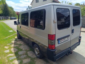 Dodávka Peugeot Boxer 2.5 TD 79kw 9 míst - 3