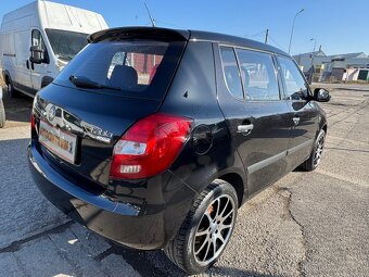Škoda Fabia 1.2 HTP 44kW Classic - 3