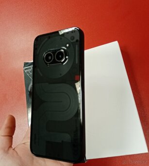 Nothing Phone 2a 12GB/256GB záruka ALZA 9/2026 - 3