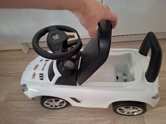 Auto Mercedes - 3