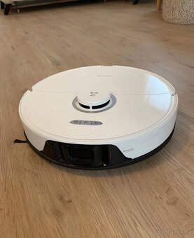 Roborock S8 – robotický vysavač, výborný stav - 3