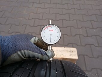 225/45/17 letní pneu falken - 3