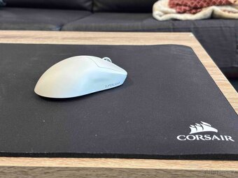 Logitech G Pro X Superlight Wireless Gaming Mouse - 3