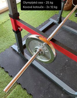 Domácí posilovna - klec, lavice, činky, kotouče, osy - 3