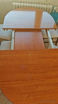 Prodám kuchyňský stůl a židle - 3