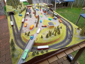Prodám kolejiště TT plně funkční dva  okruhy - 3