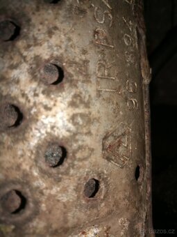 KATALYZATOR s potrubim ,renault a citroen - 3