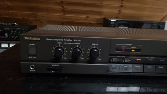 Technics SU-700 Stereo zesilovač - 3
