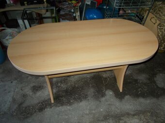 Stůl konferenční - 3