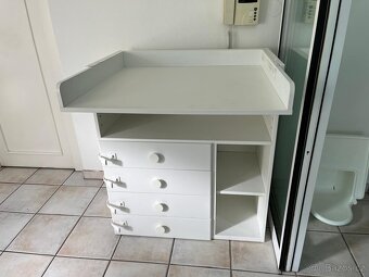 Přebalovací pult IKEA - 3