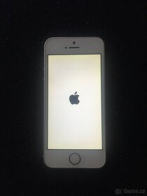 Apple iPhone SE 2016 64GB Silver - 3
