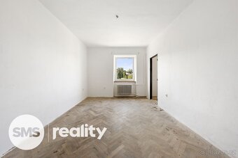 Prodej bytu 3+1, 64 m2, zahrádka 112 m2 - 3