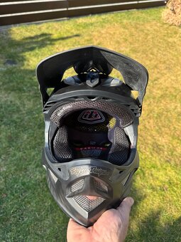 Troy Lee design D3 carbon - 3