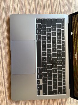 MacBook Air 2020 - 3
