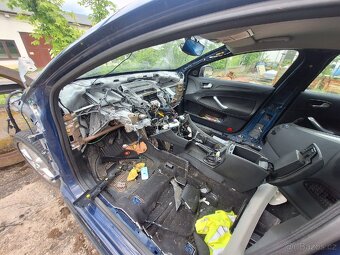 Ford Mondeo mk4,zbytek auta - 3