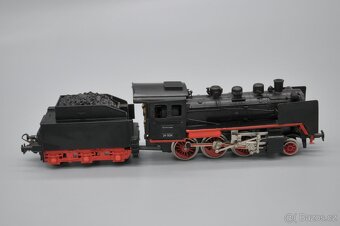 H0 GÜTZOLD Parní lokomotiva BR 24 004 s tendrem DR OSVĚTLENÁ - 3