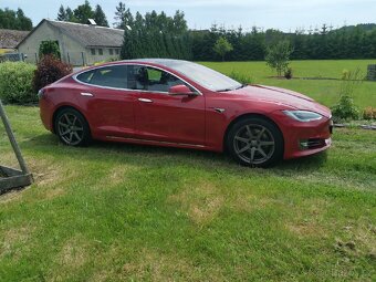 Tesla S 75D 2018, Intel, 96tis. - 3