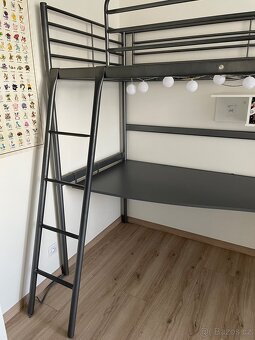 Ikea Svarta vyvýšená postel se stolem - 3