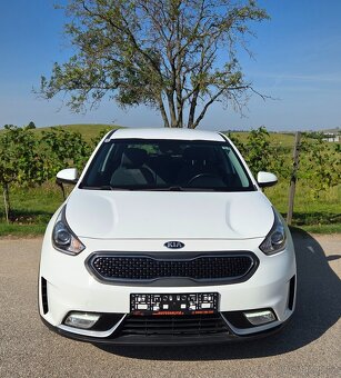 Kia Niro 1.6 GDi 77/KW105 koní Hybrid - Benzín R.V.09/2016 - 3