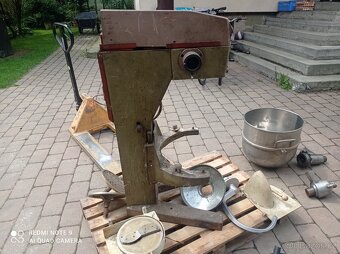 Robot kuchyňský - 3