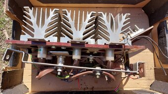 Svářečka Triodyn elektronika diody chladiče - 3