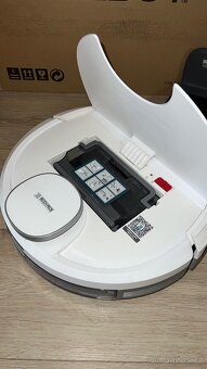 Robotický vysavač Ecovacs Deebot OZMO 905 - 3