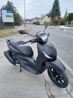 Piaggio Beverly 300i HPE, 2023, 6000km, ZIMNÍ CENA - 3