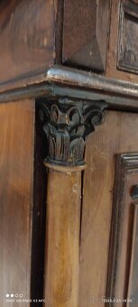 Starožitná komoda - 3