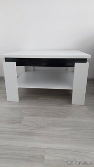 Dřevěný konferenční stůl Sconto - 3