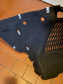 Podběh pravý Camaro 2016-2023 SS / LT / LS - 3