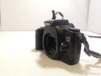 Canon EOS3000 - 3
