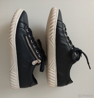 2) polobotky Rieker - 3