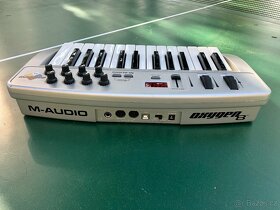 MIDI klávesy M-Audio Oxygen 8 - 3