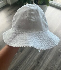 klobouček h&m vel 80 - 3