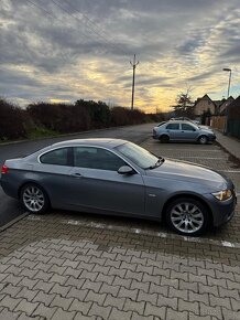 BMW E92 coupe 325i 160Kw-218hp -manuál, zadokolka - 3