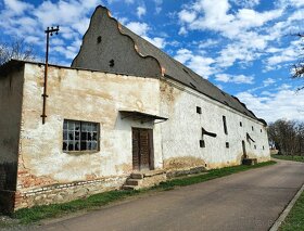 Prodej bývalé sýpky 530 m2 v Žeroticích, okr. Znojmo - 3