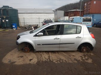 Renault Clio č. 24/198 - 3