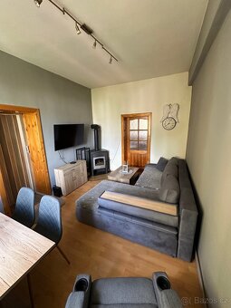 Prodej bytu 2+1 52m² se zahradou Nádražní Stará role - 3