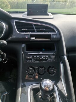 Peugeot 3008 1.6 - 3