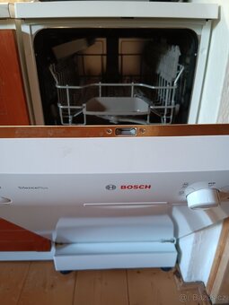 Myčka Bosch 45cm - 3