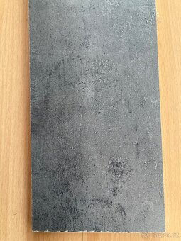 Sokl / lišta - 3
