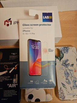 Apple iPhone XS 64GB Space Gray - SKVĚLÝ STAV - 3
