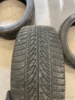 Pneu 225/40/18 - 3
