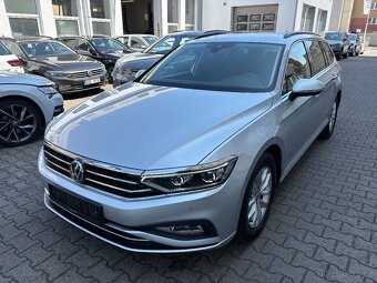 Volkswagen Passat B8 Variant 2.0TDI 110kW DSG Matrix Virtual - 3