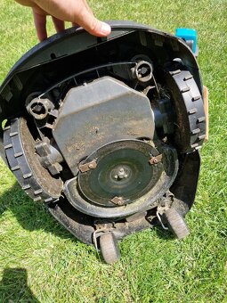 Robotická sekačka Gardena Sileno 1250 - 3