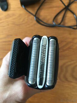 holící strojek Braun S3 series 3030s - TOP STAV - jako nový - 3