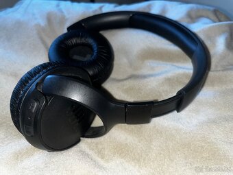 Sluchátka JBL Tune 520BT - 3